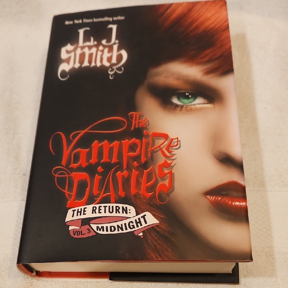 THE VAMPIRE DIARIES BY LJ SMITH